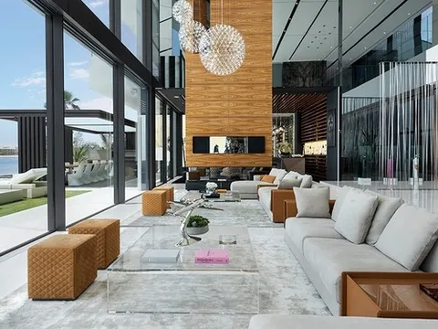 Cận cảnh biệt thự gần 800 tỷ đồng tại Dubai, mua nhà được tặng kèm Rolls-Royce và Ferrari