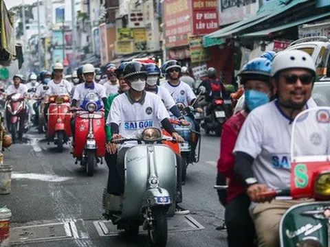 Tour du lịch độc đáo “Lái xe Vespa khám phá quận 3, TP.HCM”