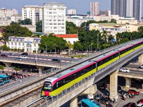 Metro Nhổn - Ga Hà Nội chạy thử nghiệm 8 đoàn tàu
