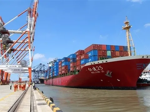 Phát triển hệ thống dịch vụ logistics, tăng năng lực cạnh tranh hàng hóa