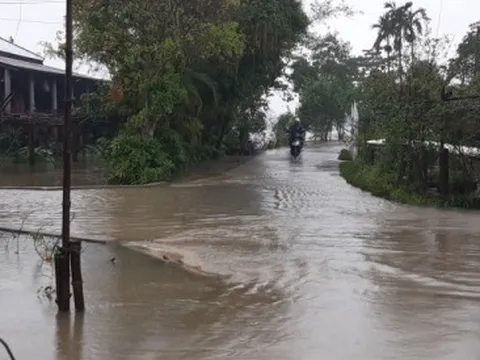Thừa Thiên Huế: Một số vùng thấp trũng ngập lụt khi mưa lớn kéo dài