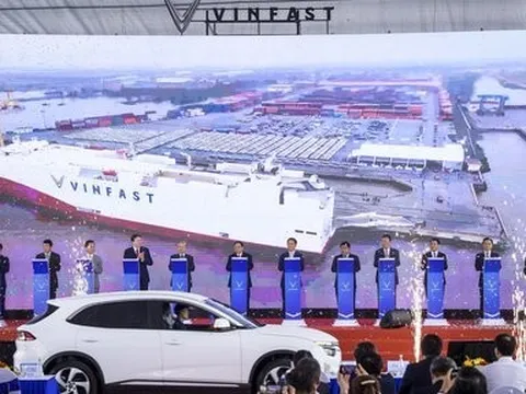 Vinfast nộp hồ sơ niêm yết lên sàn chứng khoán Mỹ với mã VFS