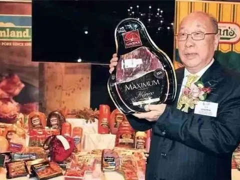 Mất 12 tỷ NTD vì buôn gian bán lận, "gã đồ tể" 66 tuổi quyết tâm vực dậy đế chế thịt lợn: 10 năm sau thu lợi gấp 4, tiết lộ bí quyết thành công là không để lòng tham che mắt