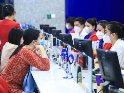 Khơi dòng vốn cho doanh nghiệp (*): Nới room tín dụng: Kịp thời nhưng chưa đủ!