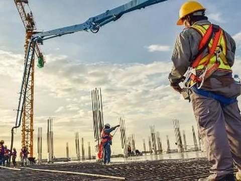 Kỳ vọng vào loạt dự án cao tốc, sân bay sắp được khởi công, cổ phiếu Hòa Bình, Coteccons, Vinaconex… đồng loạt tăng trần