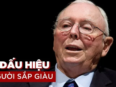 Nhà đầu tư đại tài Charlie Munger: Khi một người sắp giàu có, họ bộc lộ 3 dấu hiệu ‘khác thường’