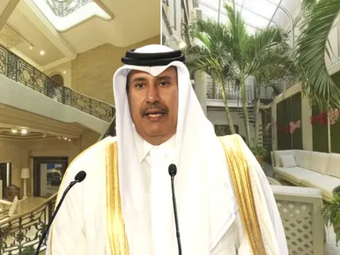 Thành viên hoàng gia Qatar tiêu tiền kiểu ngược đời: Từ chối penthouse vì thang máy không đủ vệ sĩ đứng, mua dãy nhà “lụp xụp" chỉ 47 triệu USD