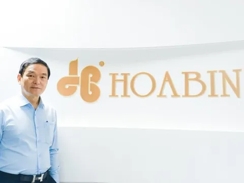 Nhìn lại 3 thập kỷ lèo lái Xây dựng Hoà Bình của ông Lê Viết Hải