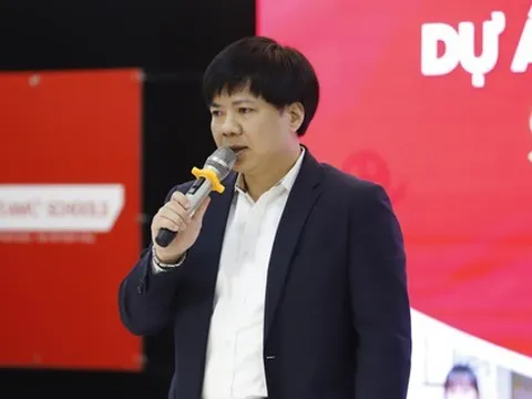 Cổ phiếu sàn 16 phiên, Shark Thủy lại giải trình và cam kết hàng năm mua lại khoản đầu tư của những người đã mua cổ phần Egroup