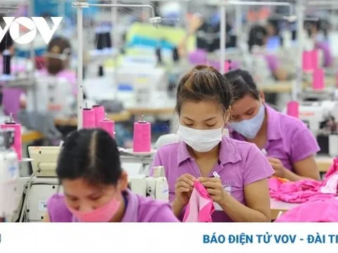 Thưởng Tết là cách để giữ chân người lao động