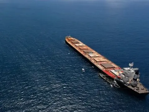 Hậu áp giá trần: Vừa bán dầu "đại hạ giá", Nga đưa thêm đề nghị hấp dẫn níu chân những vị khách tiềm năng cuối cùng