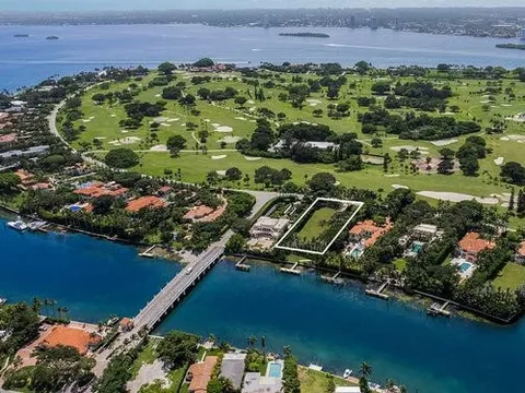 Hòn đảo được xem là boongke của giới tỷ phú: Không được tự do đi lại hay chụp ảnh, có tiền cũng chưa đủ để mua được nhà ở đây