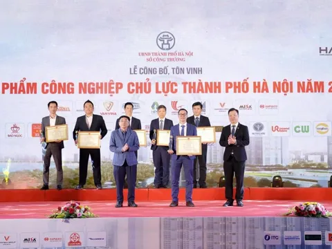 Nutricare tiếp tục được công nhận “Sản phẩm công nghiệp chủ lực Hà Nội”