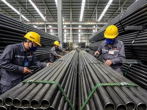 Hòa Phát dẫn dắt tăng giá bán thép trong nước, cổ phiếu thép đua nhau bứt phá