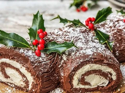 Tại sao trên thế giới món bánh trông như khúc gỗ lại trở thành 'huyền thoại' trong đêm Giáng Sinh?