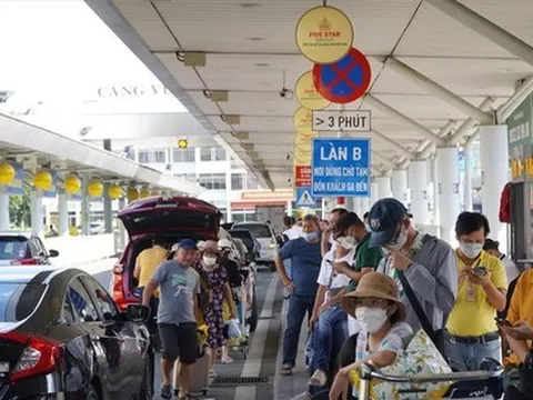 Các kịch bản chống ùn tắc sân bay Tân Sơn Nhất