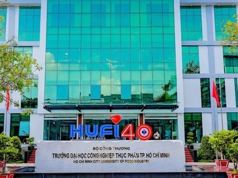 Một trường đại học thưởng Tết cùng mức 20 triệu đồng từ hiệu trưởng đến tạp vụ