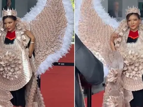 Nữ sinh khoác cánh thiên thần làm từ tiền giấy trị giá 1,3 tỷ dự lễ tốt nghiệp