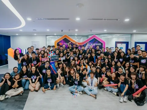 LAZADA - Thương mại điện tử: 1 năm làm bằng 3 năm kinh nghiệm