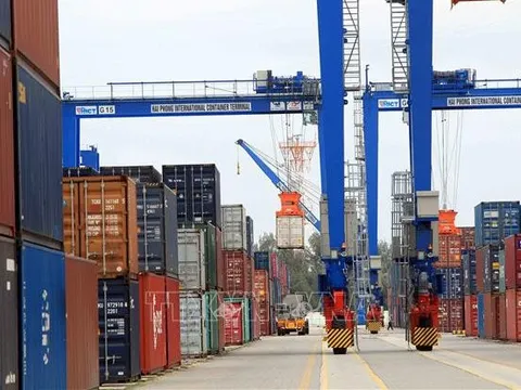 Chính sách kinh tế mới nổi bật có hiệu lực từ tháng 1/2023