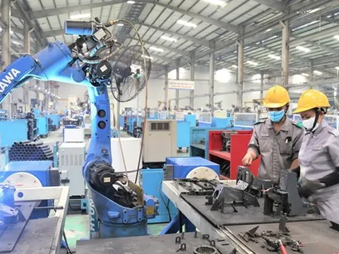 Cơ hội nào cho lao động mất việc, thiếu việc?