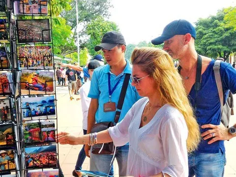 Năm 2022, khách quốc tế đến Việt Nam tăng hơn 23 lần, dòng khách từ đâu đổ về nhiều nhất?