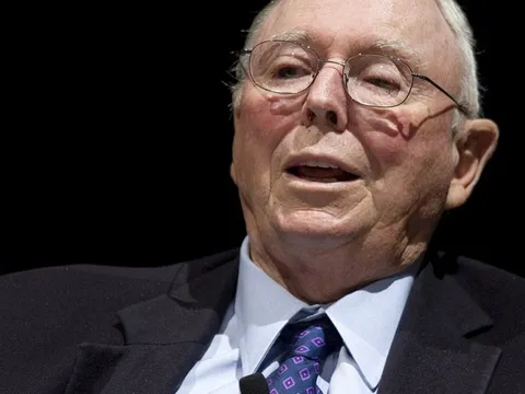 Nhà đầu tư đại tài 98 tuổi tiết lộ cách làm giàu gói gọn trong 4 chữ: Đơn giản nhưng tiếc là nhiều người lựa chọn bỏ qua