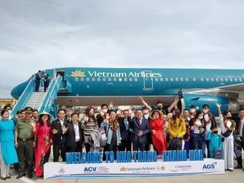 Khánh Hòa đón những vị khách quốc tế đầu tiên trong năm 2023