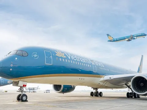 Các hãng hàng không cùng các địa phương đồng loạt đón khách đầu tiên của năm 2023
