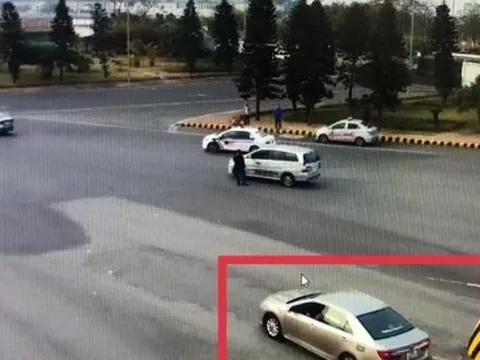 Đã tìm được lái taxi sân bay Nội Bài ăn chặn tiền của khách Nhật Bản đầu năm mới