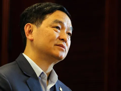 Bức tranh tài chính HBC: Trung bình một ngày phải trả 1,3 tỷ đồng lãi vay, dòng tiền âm ngàn tỷ, "cứu cánh" nhờ tăng vay nợ