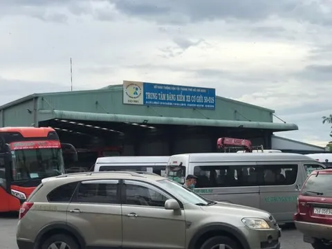 Trung tâm đăng kiểm đóng cửa phục vụ điều tra, lấy giấy chứng nhận thế nào?
