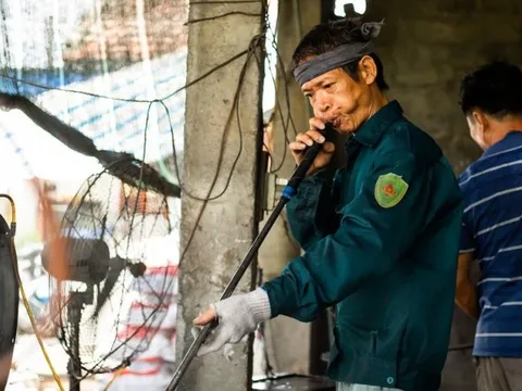 Những người hiếm hoi giữ nghề “thổi ra tiền”