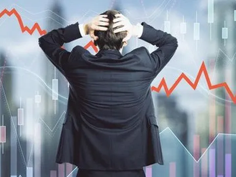 Cuộc suy thoái tiềm tàng: Người giàu ‘rơi lệ’, lao động thu nhập thấp đón tin vui?