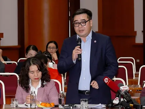 Thứ trưởng Tài chính: Cần tránh tình trạng người dân "chán" không muốn làm thủ tục bồi thường bảo hiểm