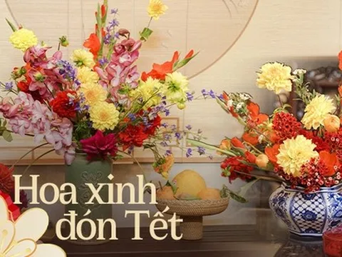 Tết này nhà bạn nên có một bình hoa tổng hợp và đây là cách cắm vừa đẹp vừa dễ từ những loại hoa truyền thống