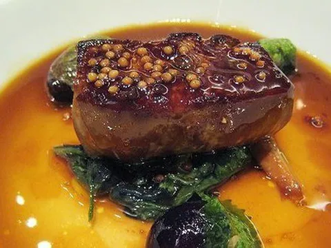 Món ăn xa xỉ nhất hành tinh và sự thật xót xa phía sau