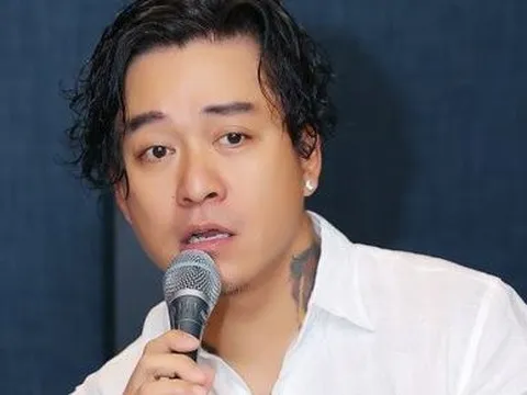 Xôn xao thông tin Tuấn Hưng bán đồng hồ Trung Quốc nhưng lại ghi xuất xứ ở Đức