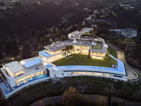 Siêu biệt thự xa hoa có số phận cực ‘lận đận’: Định giá 11.000 tỷ, giảm 'sương sương' còn 3.000 tỷ, nội thất là điều gây sốc nhất