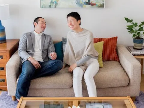 Căn hộ của cặp vợ chồng ở Nhật Bản được sắp xếp ấn tượng nhờ trần cao 3,7m