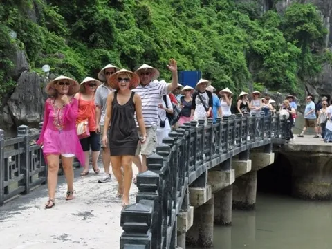 Việt Nam đặt mục tiêu đón 8 triệu lượt khách quốc tế trong năm 2023