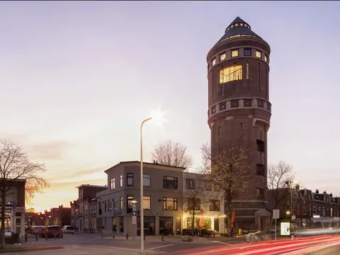 Tháp nước bỏ hoang biến thành khu căn hộ cao cấp ở Hà Lan