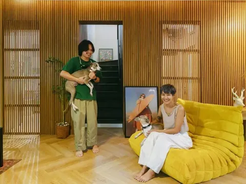Thiết kế nhà 264m2 thành nơi "vừa ở, vừa làm, vừa chơi": Cặp vợ chồng ngày ngày trồng cây nuôi chó, thậm chí chẳng cần bước ra khỏi nhà