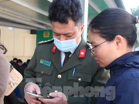 Nghệ An: Hàng nghìn người làm hộ chiếu đầu năm