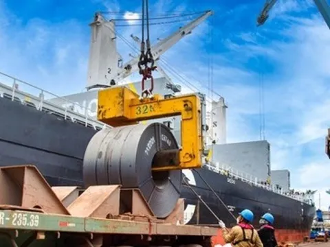 Liệu tổng kim ngạch xuất - nhập khẩu của Việt Nam có đạt 1.000 tỷ USD năm 2025?