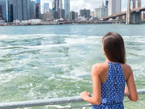 Đi làm 7 năm đã kiếm đủ tiền nghỉ hưu, triệu phú 28 tuổi tiết lộ: “Tiết kiệm 70% lương chỉ là điều cơ bản, muốn nhanh giàu cần làm thêm 1 việc này”