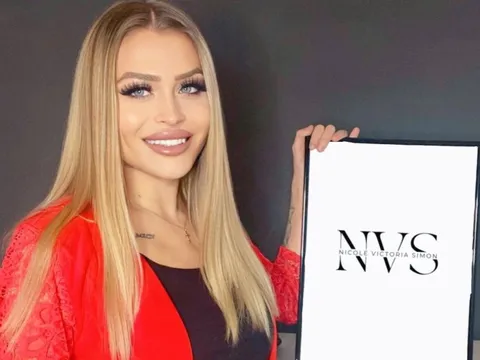 Từ cô thu ngân đến nữ triệu phú ở tuổi 30 nhờ 2 khoản đầu tư: ‘Nghỉ hưu không phụ thuộc vào tuổi tác mà nằm ở con số trong tài khoản ngân hàng’