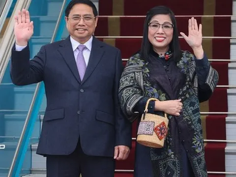 Thủ tướng lên đường thăm chính thức Cộng hòa Singapore và Brunei Darussalam