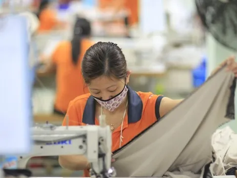 Gánh nặng chi phí “kéo ghì” lợi nhuận của doanh nghiệp ngành dệt may