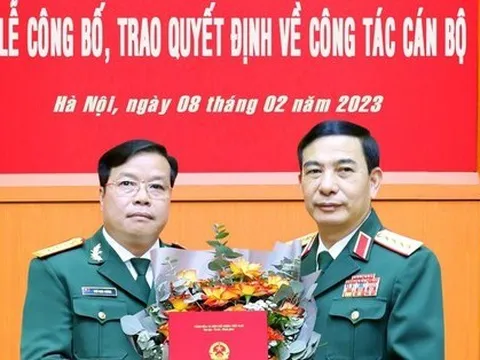 Công bố quyết định của Thủ tướng Chính phủ bổ nhiệm nhân sự Bộ Quốc phòng